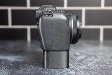 Load image into Gallery viewer, Canon R8 Grip